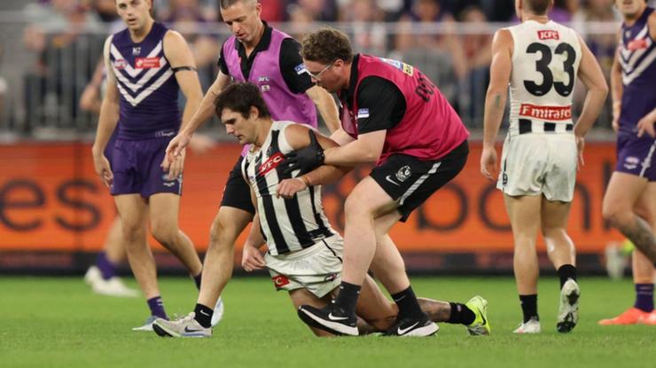 Lachie Schultz struggled to keep his feet after the scary incident.