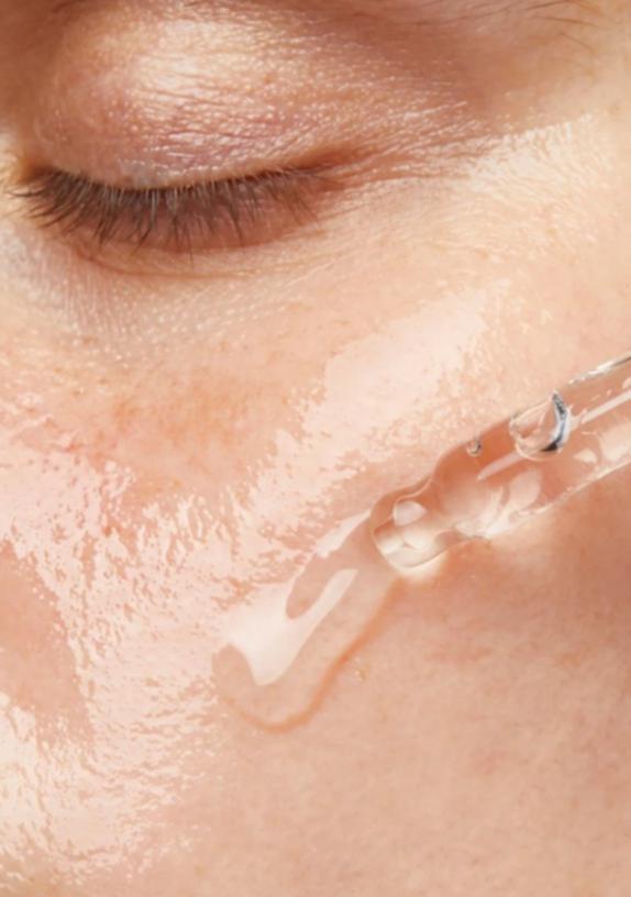 Get glowing skin naturally, no retinols, no nasties, just results.